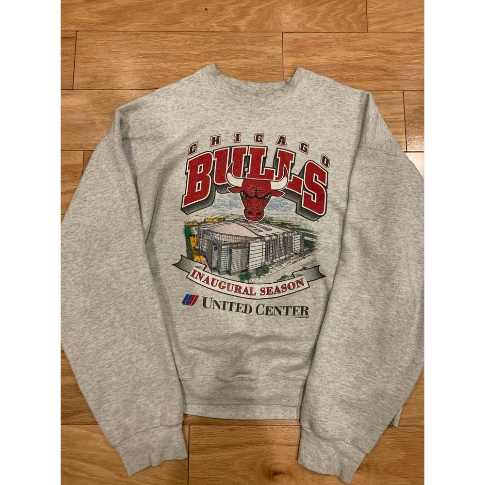 Vintage 1994 Chicago Bulls Crewneck United Center